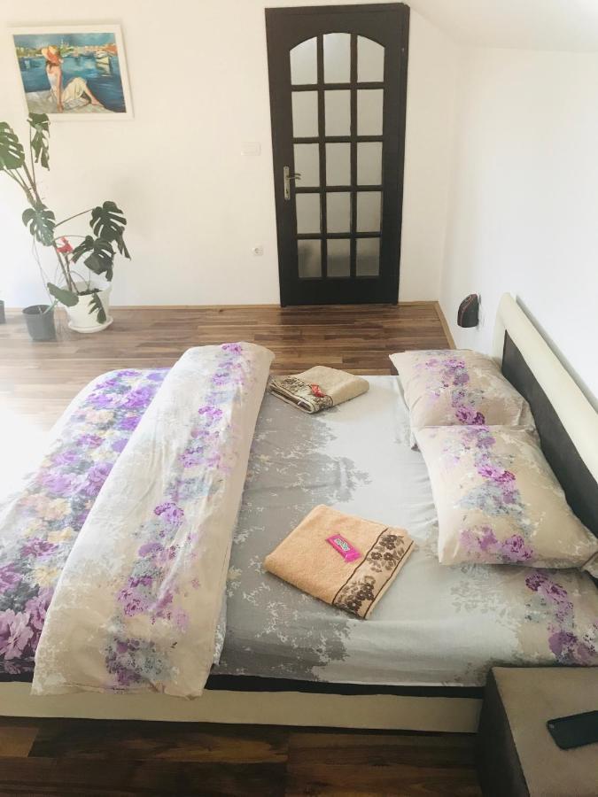 Apartamento Stan Na Dan Gornji Milanovac-Centar-Nova Gradnja Exterior foto